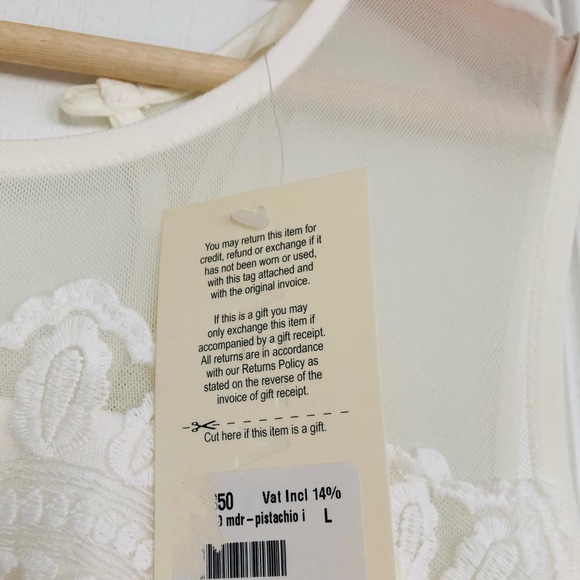 Gorgeous ivory and aqua full length dress - Picture 4 of 4